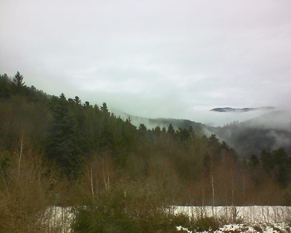 Le petit ballon vu depuis le Domaine Langmatt à Murbach le 21.12.2017 à 11:15 Le petit ballon (Alsace, Vosges) le 21.12.2017 à 11:15