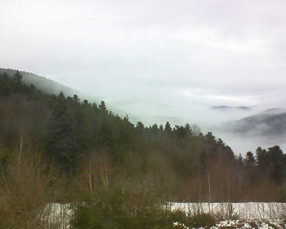 Le petit ballon vu depuis le Domaine Langmatt à Murbach le 21.12.2017 à 12:30 Le petit ballon (Alsace, Vosges) le 21.12.2017 à 12:30