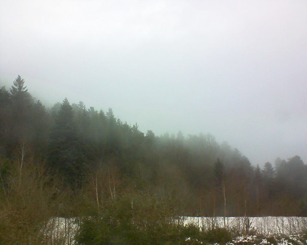 Le petit ballon vu depuis le Domaine Langmatt à Murbach le 21.12.2017 à 14:15 Le petit ballon (Alsace, Vosges) le 21.12.2017 à 14:15