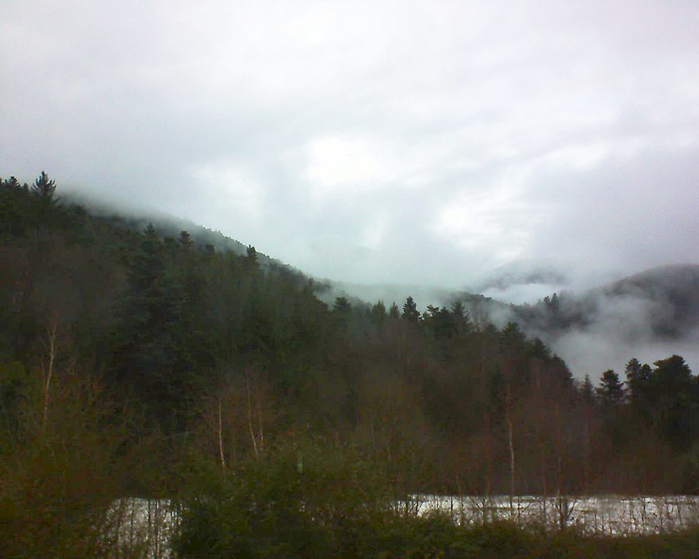 Le petit ballon vu depuis le Domaine Langmatt à Murbach le 22.12.2017 à 11:30 Le petit ballon (Alsace, Vosges) le 22.12.2017 à 11:30