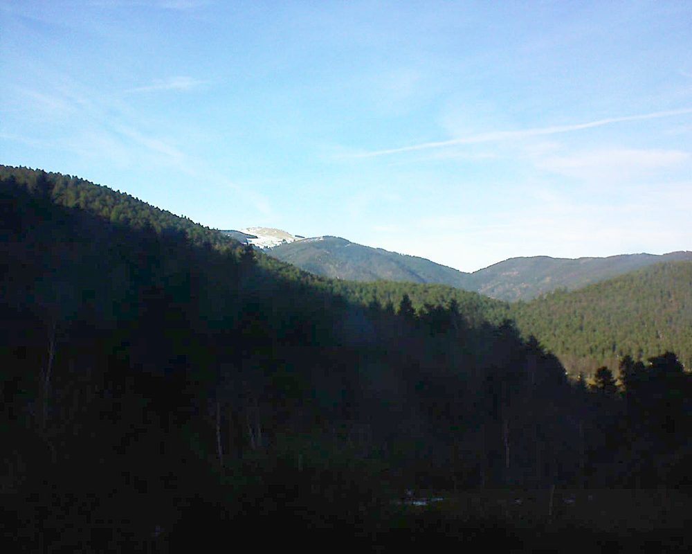 Le petit ballon vu depuis le Domaine Langmatt à Murbach le 25.12.2017 à 14:45 Le petit ballon (Alsace, Vosges) le 25.12.2017 à 14:45