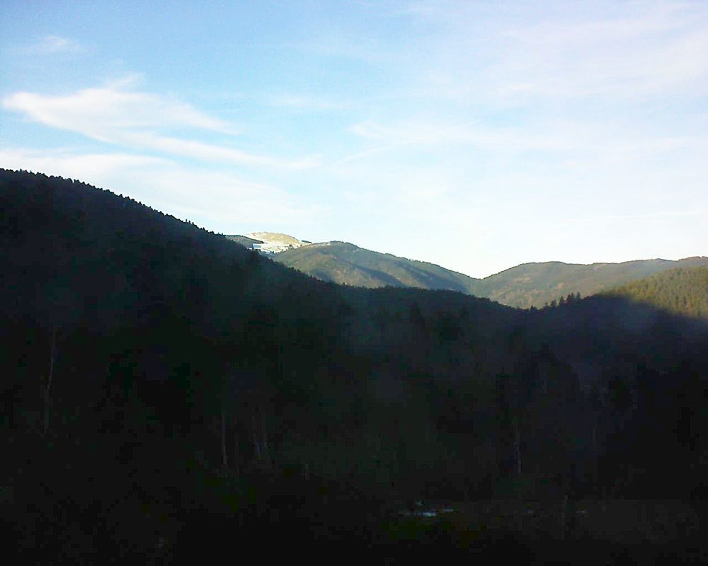 Le petit ballon vu depuis le Domaine Langmatt à Murbach le 25.12.2017 à 15:15 Le petit ballon (Alsace, Vosges) le 25.12.2017 à 15:15