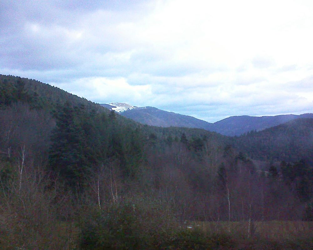 Le petit ballon vu depuis le Domaine Langmatt à Murbach le 26.12.2017 à 08:15 Le petit ballon (Alsace, Vosges) le 26.12.2017 à 08:15