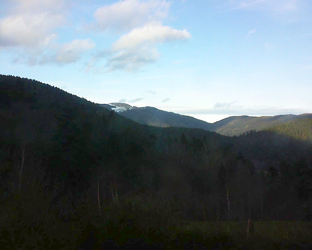 Le petit ballon vu depuis le Domaine Langmatt à Murbach le 26.12.2017 à 15:15 Le petit ballon (Alsace, Vosges) le 26.12.2017 à 15:15