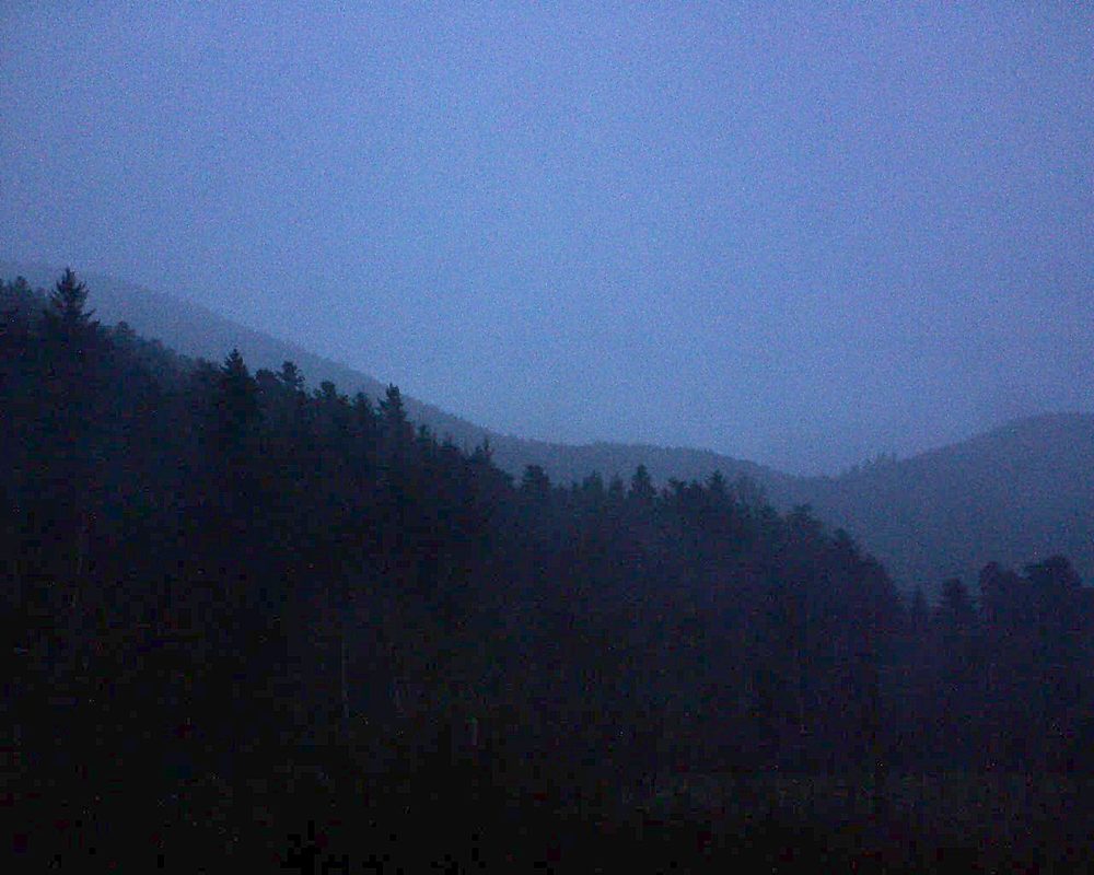 Le petit ballon vu depuis le Domaine Langmatt à Murbach le 27.12.2017 à 08:15 Le petit ballon (Alsace, Vosges) le 27.12.2017 à 08:15