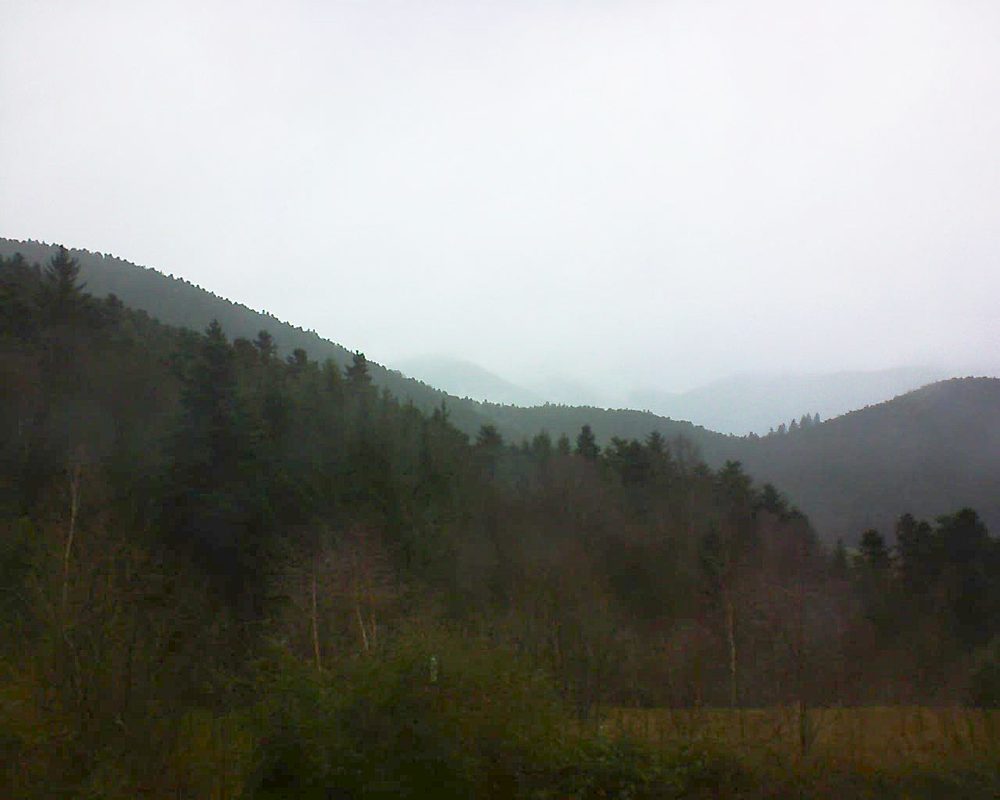 Le petit ballon vu depuis le Domaine Langmatt à Murbach le 27.12.2017 à 10:45 Le petit ballon (Alsace, Vosges) le 27.12.2017 à 10:45