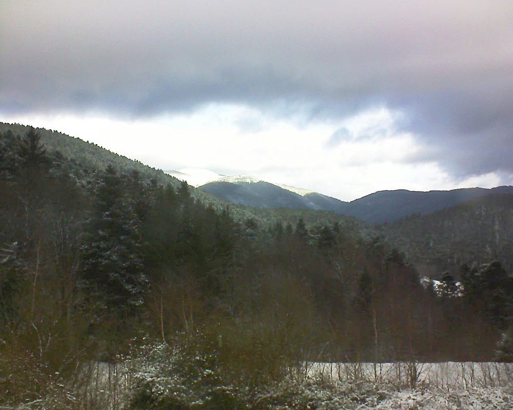 Le petit ballon vu depuis le Domaine Langmatt à Murbach le 28.12.2017 à 12:15 Le petit ballon (Alsace, Vosges) le 28.12.2017 à 12:15