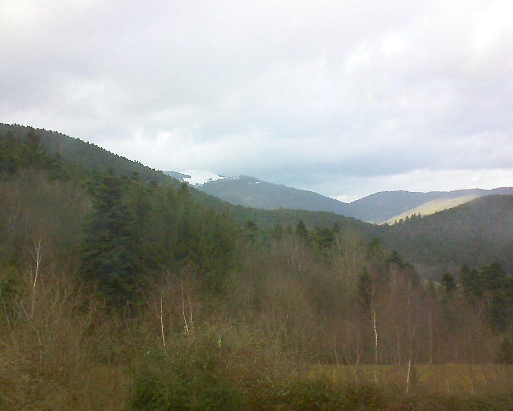 Le petit ballon vu depuis le Domaine Langmatt à Murbach le 02.01.2018 à 14:30 Le petit ballon (Alsace, Vosges) le 02.01.2018 à 14:30