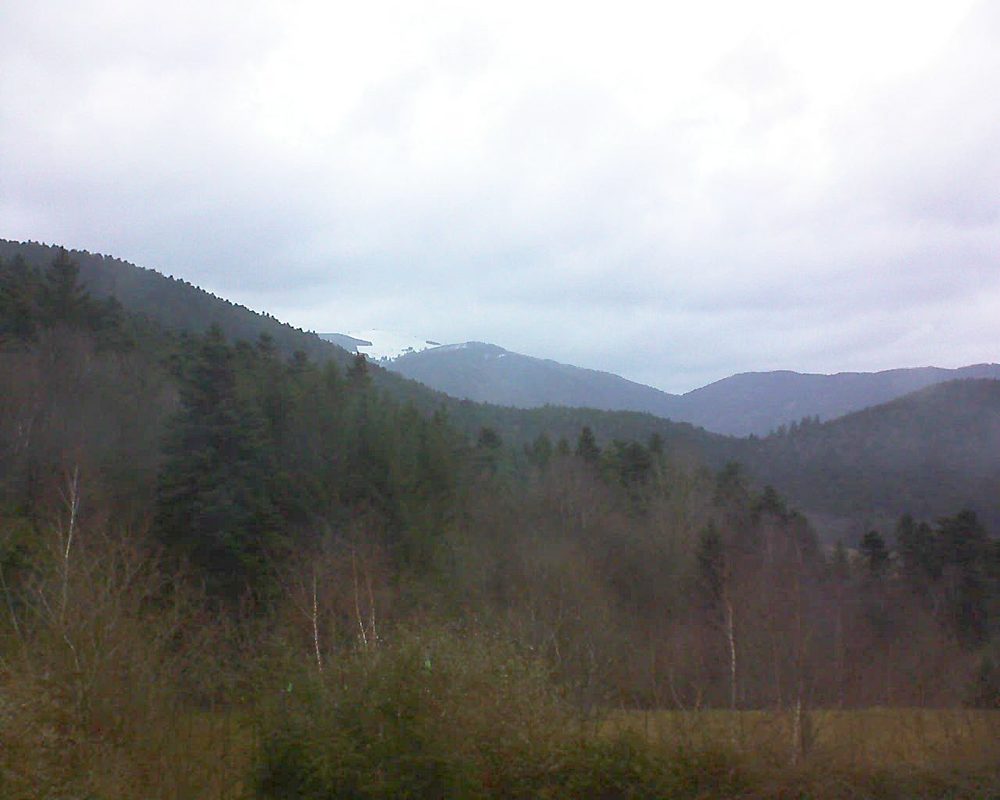 Le petit ballon vu depuis le Domaine Langmatt à Murbach le 02.01.2018 à 15:45 Le petit ballon (Alsace, Vosges) le 02.01.2018 à 15:45