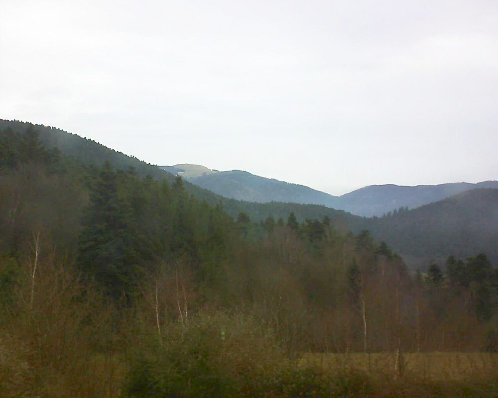 Le petit ballon vu depuis le Domaine Langmatt à Murbach le 08.01.2018 à 10:30 Le petit ballon (Alsace, Vosges) le 08.01.2018 à 10:30
