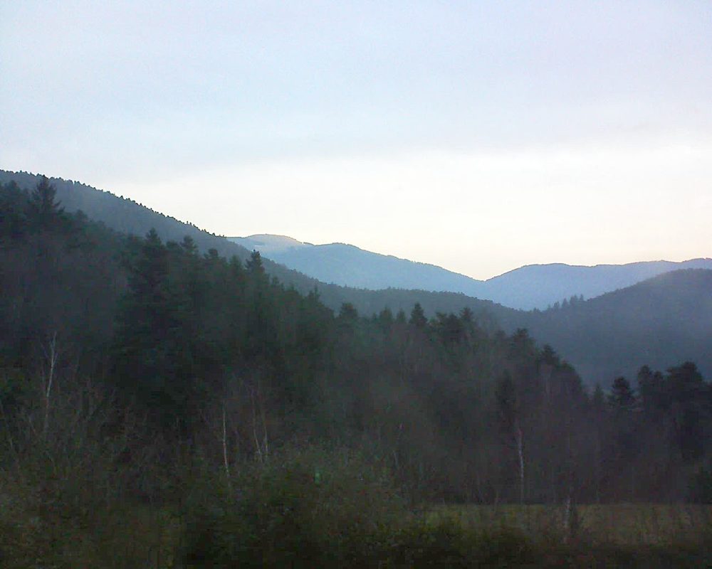 Le petit ballon vu depuis le Domaine Langmatt à Murbach le 09.01.2018 à 08:30 Le petit ballon (Alsace, Vosges) le 09.01.2018 à 08:30
