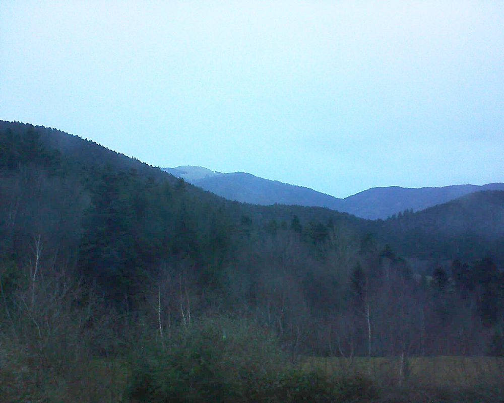 Le petit ballon vu depuis le Domaine Langmatt à Murbach le 09.01.2018 à 16:45 Le petit ballon (Alsace, Vosges) le 09.01.2018 à 16:45