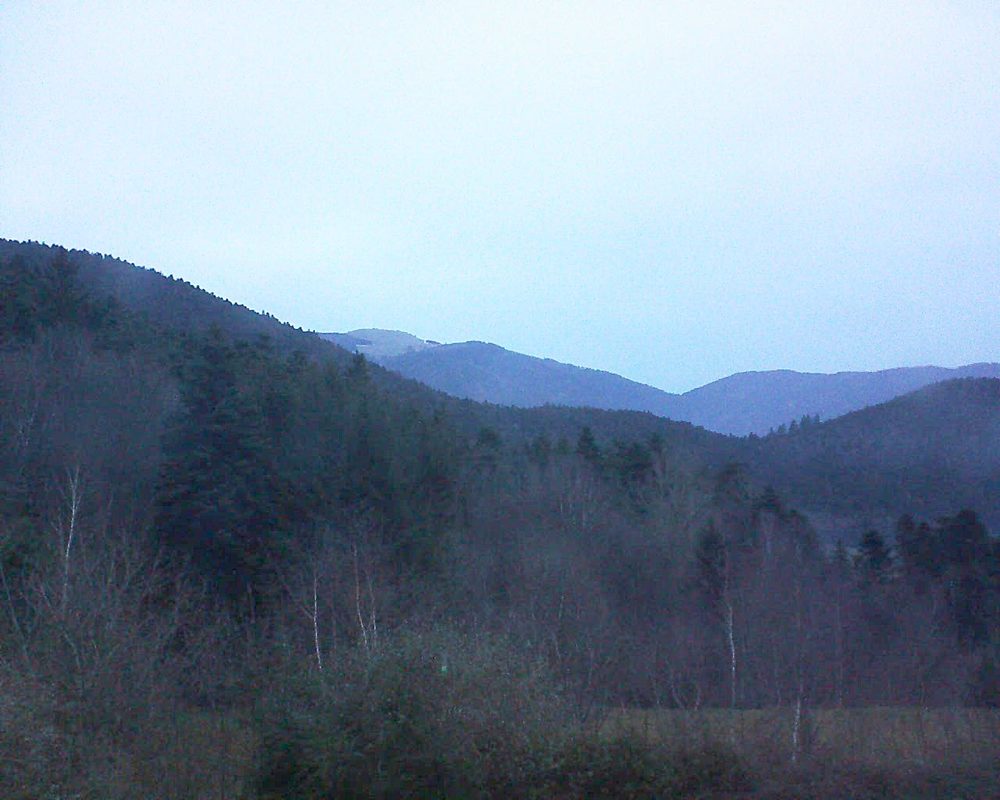 Le petit ballon vu depuis le Domaine Langmatt à Murbach le 09.01.2018 à 17:00 Le petit ballon (Alsace, Vosges) le 09.01.2018 à 17:00