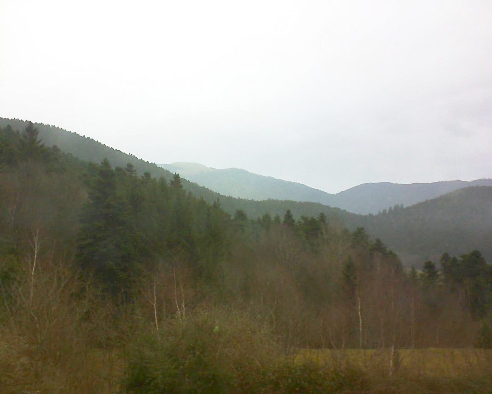 Le petit ballon vu depuis le Domaine Langmatt à Murbach le 10.01.2018 à 11:15 Le petit ballon (Alsace, Vosges) le 10.01.2018 à 11:15
