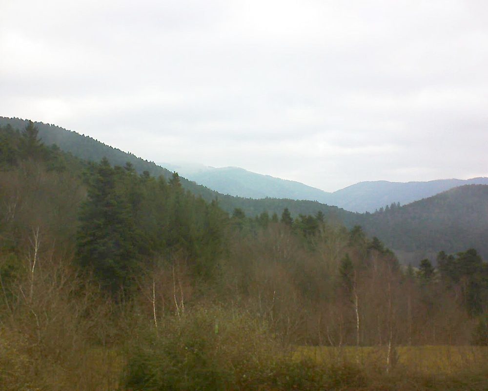 Le petit ballon vu depuis le Domaine Langmatt à Murbach le 13.01.2018 à 12:30 Le petit ballon (Alsace, Vosges) le 13.01.2018 à 12:30