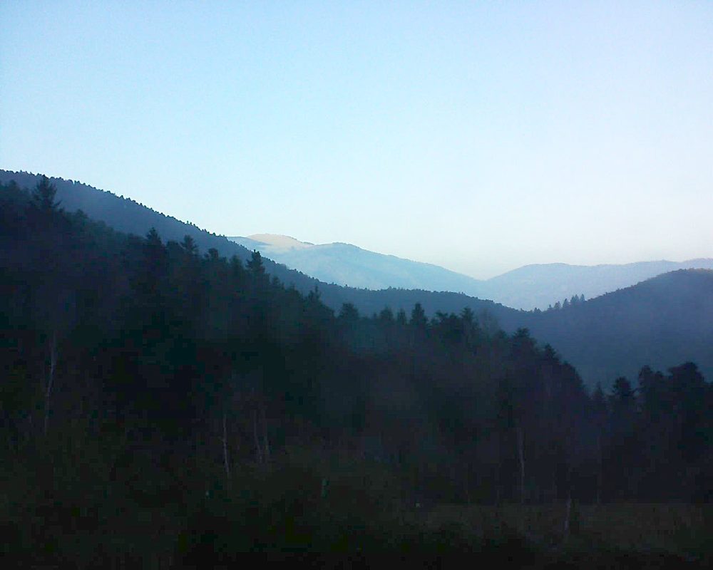 Le petit ballon vu depuis le Domaine Langmatt à Murbach le 14.01.2018 à 15:45 Le petit ballon (Alsace, Vosges) le 14.01.2018 à 15:45