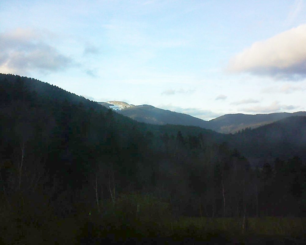 Le petit ballon vu depuis le Domaine Langmatt à Murbach le 23.01.2018 à 16:30 Le petit ballon (Alsace, Vosges) le 23.01.2018 à 16:30