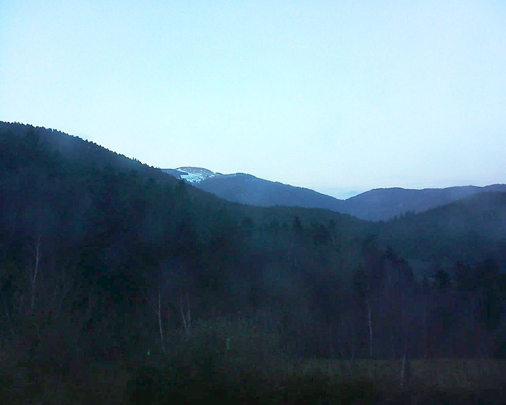 Le petit ballon vu depuis le Domaine Langmatt à Murbach le 23.01.2018 à 17:15 Le petit ballon (Alsace, Vosges) le 23.01.2018 à 17:15
