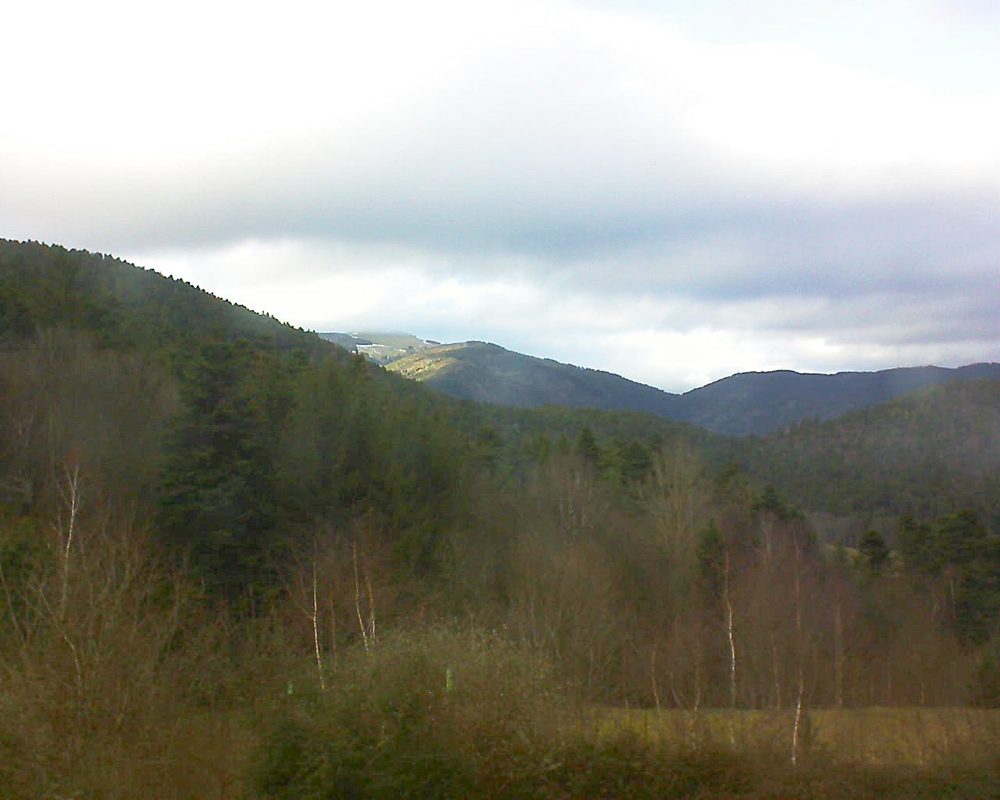 Le petit ballon vu depuis le Domaine Langmatt à Murbach le 28.01.2018 à 15:45 Le petit ballon (Alsace, Vosges) le 28.01.2018 à 15:45