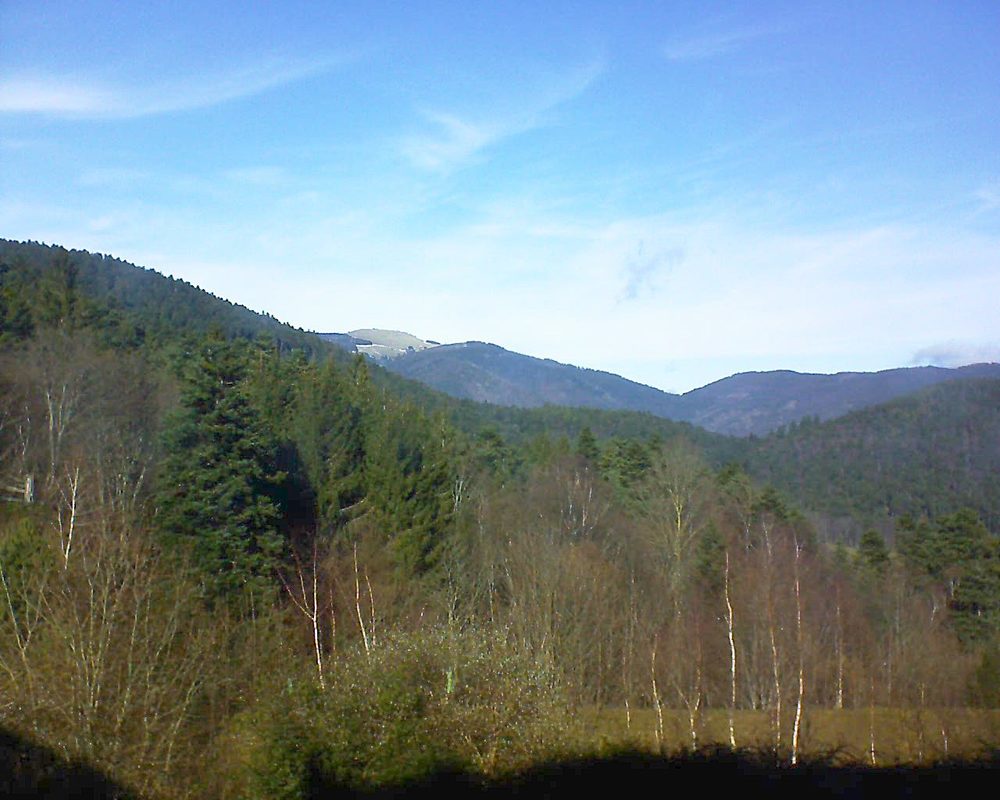 Le petit ballon vu depuis le Domaine Langmatt à Murbach le 29.01.2018 à 13:15 Le petit ballon (Alsace, Vosges) le 29.01.2018 à 13:15