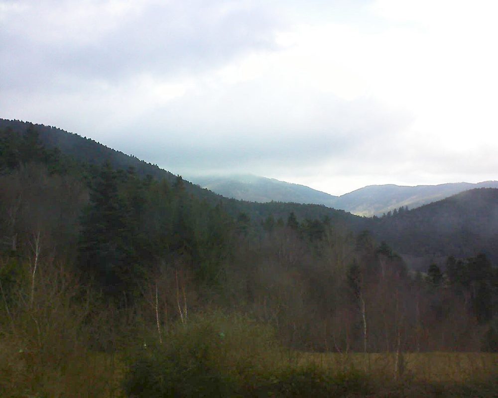 Le petit ballon vu depuis le Domaine Langmatt à Murbach le 31.01.2018 à 14:15 Le petit ballon (Alsace, Vosges) le 31.01.2018 à 14:15