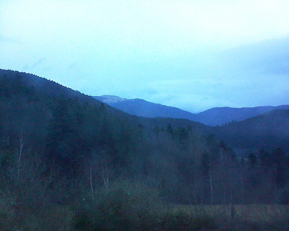 Le petit ballon vu depuis le Domaine Langmatt à Murbach le 31.01.2018 à 17:30 Le petit ballon (Alsace, Vosges) le 31.01.2018 à 17:30