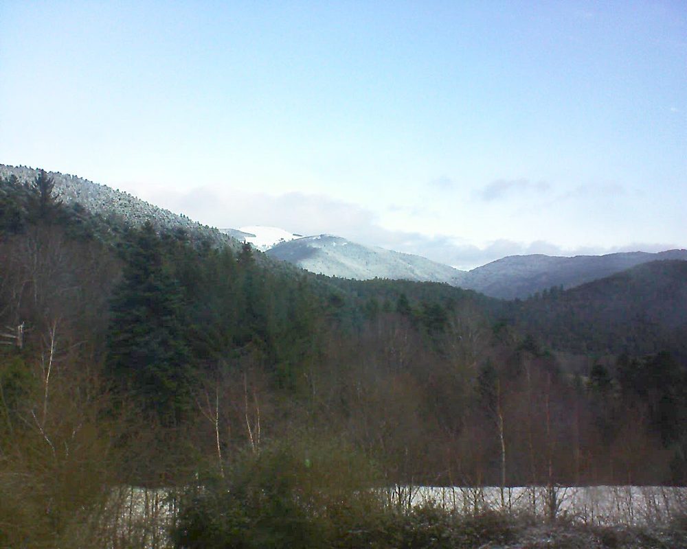 Le petit ballon vu depuis le Domaine Langmatt à Murbach le 01.02.2018 à 10:30 Le petit ballon (Alsace, Vosges) le 01.02.2018 à 10:30