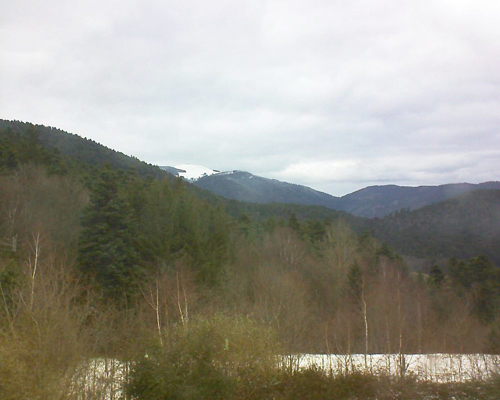 Le petit ballon vu depuis le Domaine Langmatt à Murbach le 03.02.2018 à 14:15 Le petit ballon (Alsace, Vosges) le 03.02.2018 à 14:15