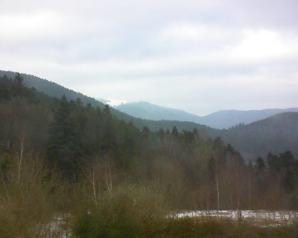 Le petit ballon vu depuis le Domaine Langmatt à Murbach le 09.02.2018 à 15:00 Le petit ballon (Alsace, Vosges) le 09.02.2018 à 15:00