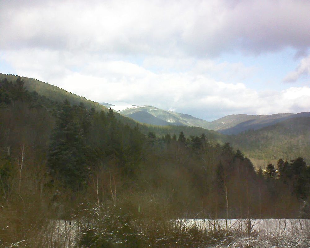Le petit ballon vu depuis le Domaine Langmatt à Murbach le 12.02.2018 à 12:15 Le petit ballon (Alsace, Vosges) le 12.02.2018 à 12:15