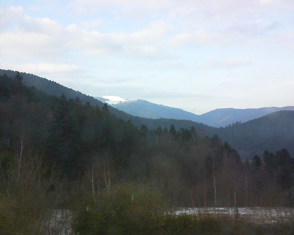Le petit ballon vu depuis le Domaine Langmatt à Murbach le 14.02.2018 à 16:15 Le petit ballon (Alsace, Vosges) le 14.02.2018 à 16:15