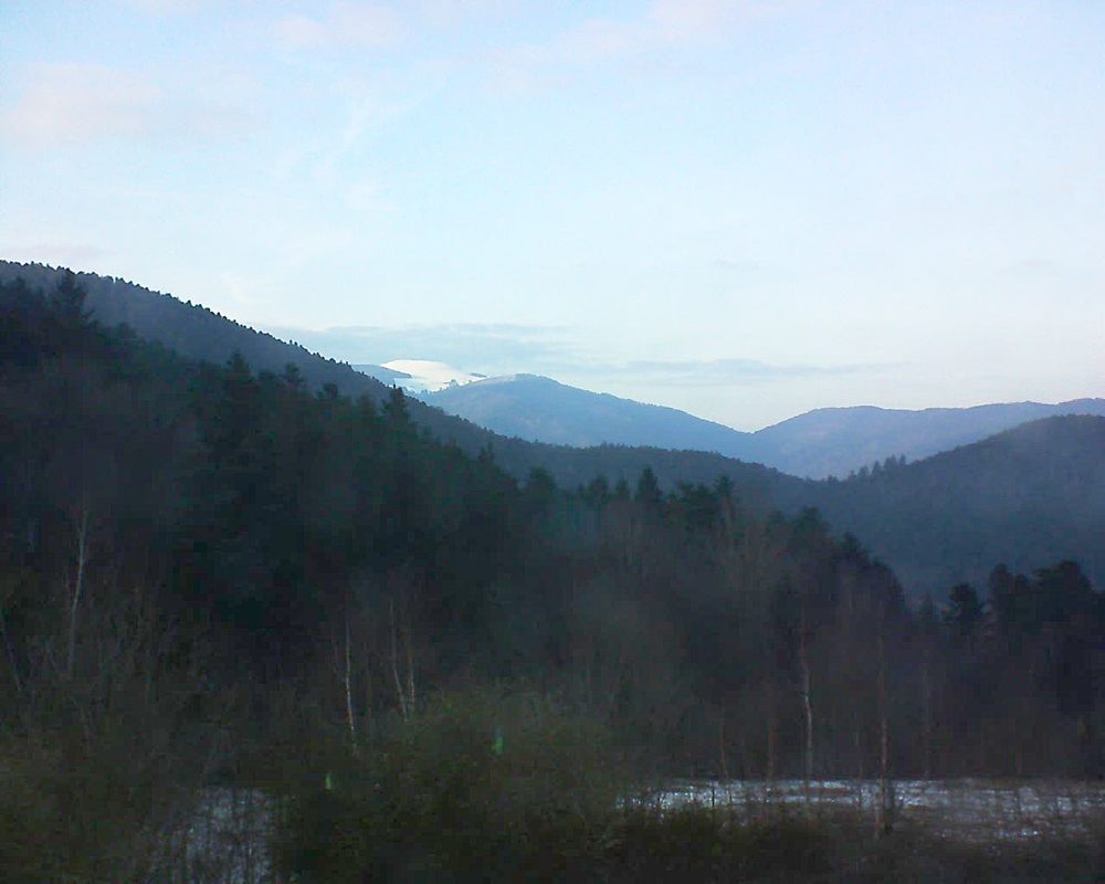 Le petit ballon vu depuis le Domaine Langmatt à Murbach le 14.02.2018 à 16:45 Le petit ballon (Alsace, Vosges) le 14.02.2018 à 16:45