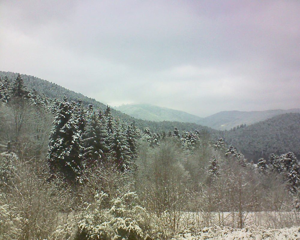 Le petit ballon vu depuis le Domaine Langmatt à Murbach le 20.02.2018 à 13:15 Le petit ballon (Alsace, Vosges) le 20.02.2018 à 13:15