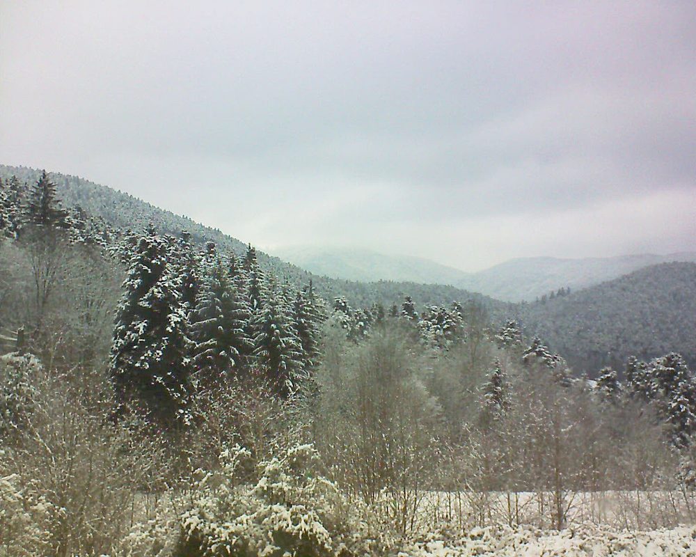 Le petit ballon vu depuis le Domaine Langmatt à Murbach le 20.02.2018 à 15:00 Le petit ballon (Alsace, Vosges) le 20.02.2018 à 15:00