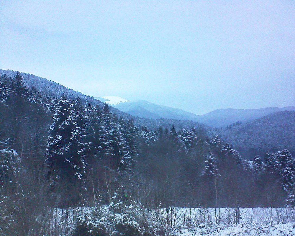 Le petit ballon vu depuis le Domaine Langmatt à Murbach le 22.02.2018 à 17:45 Le petit ballon (Alsace, Vosges) le 22.02.2018 à 17:45