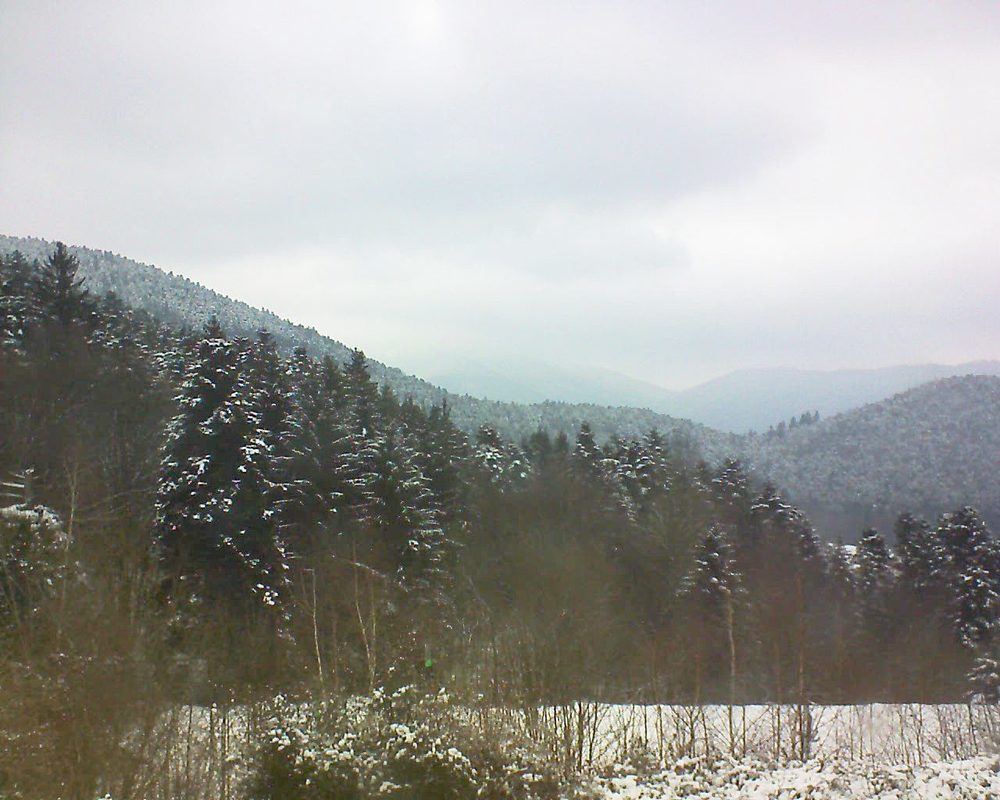 Le petit ballon vu depuis le Domaine Langmatt à Murbach le 23.02.2018 à 14:45 Le petit ballon (Alsace, Vosges) le 23.02.2018 à 14:45