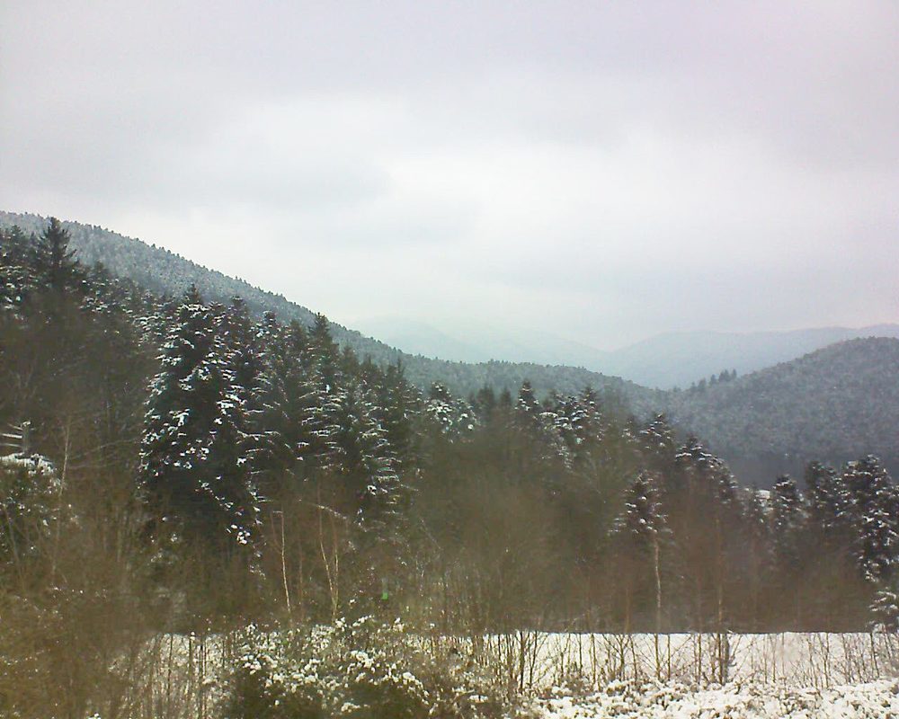 Le petit ballon vu depuis le Domaine Langmatt à Murbach le 23.02.2018 à 15:15 Le petit ballon (Alsace, Vosges) le 23.02.2018 à 15:15