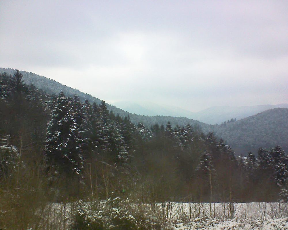 Le petit ballon vu depuis le Domaine Langmatt à Murbach le 23.02.2018 à 15:45 Le petit ballon (Alsace, Vosges) le 23.02.2018 à 15:45