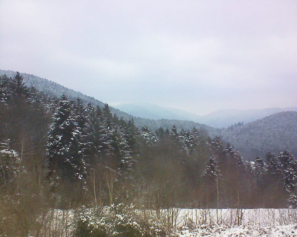 Le petit ballon vu depuis le Domaine Langmatt à Murbach le 23.02.2018 à 16:45 Le petit ballon (Alsace, Vosges) le 23.02.2018 à 16:45