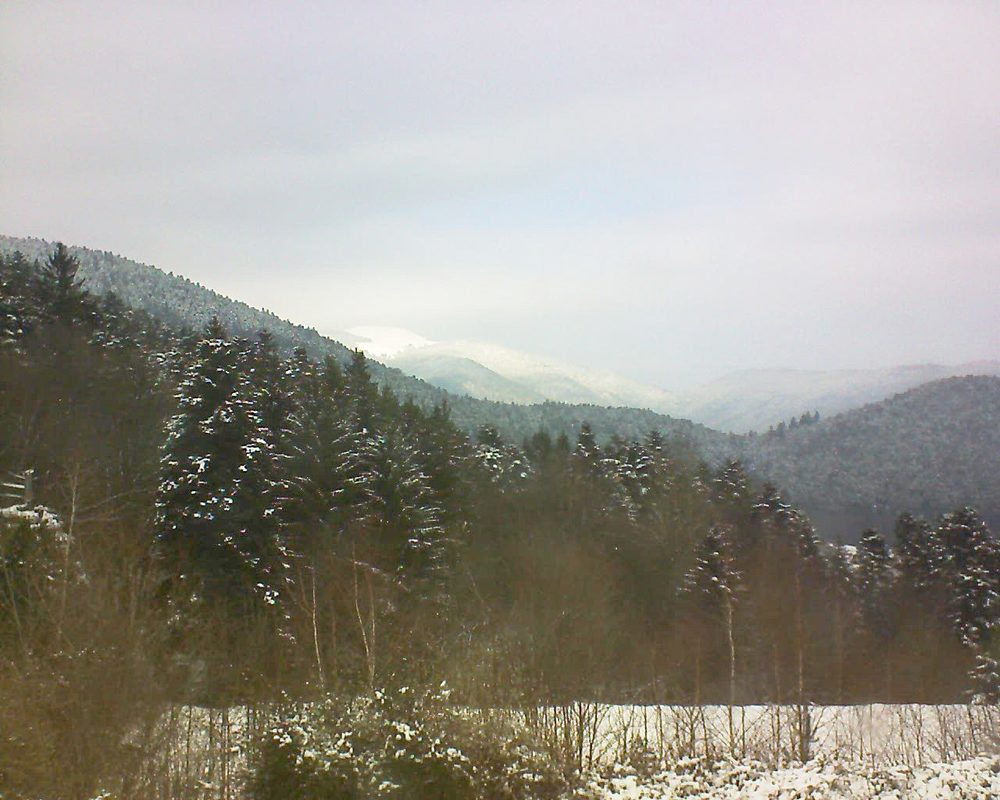 Le petit ballon vu depuis le Domaine Langmatt à Murbach le 24.02.2018 à 13:15 Le petit ballon (Alsace, Vosges) le 24.02.2018 à 13:15