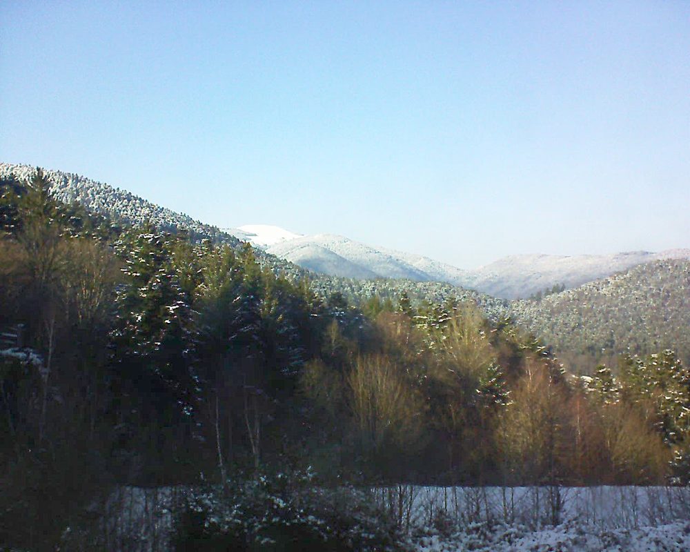 Le petit ballon vu depuis le Domaine Langmatt à Murbach le 24.02.2018 à 15:45 Le petit ballon (Alsace, Vosges) le 24.02.2018 à 15:45