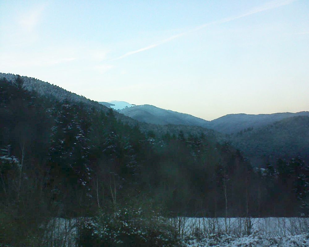 Le petit ballon vu depuis le Domaine Langmatt à Murbach le 24.02.2018 à 18:00 Le petit ballon (Alsace, Vosges) le 24.02.2018 à 18:00