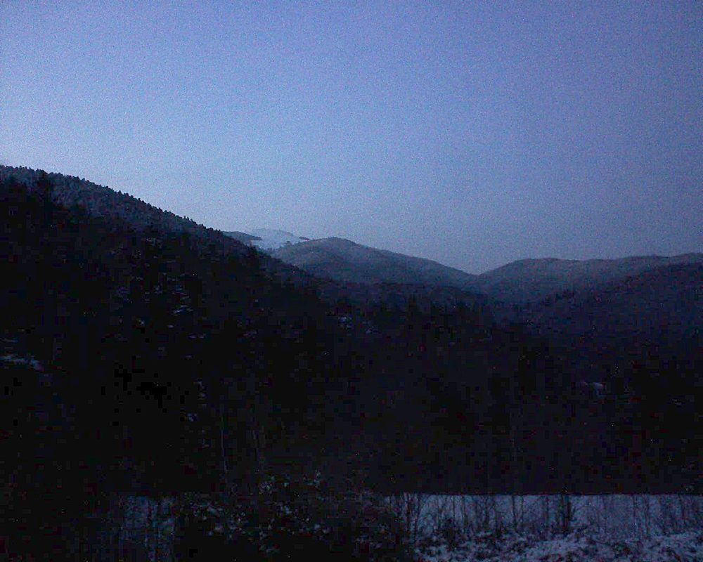 Le petit ballon vu depuis le Domaine Langmatt à Murbach le 24.02.2018 à 18:30 Le petit ballon (Alsace, Vosges) le 24.02.2018 à 18:30