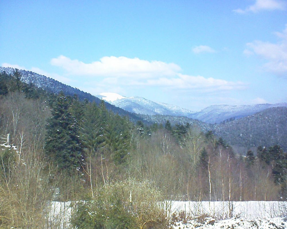 Le petit ballon vu depuis le Domaine Langmatt à Murbach le 26.02.2018 à 12:45 Le petit ballon (Alsace, Vosges) le 26.02.2018 à 12:45