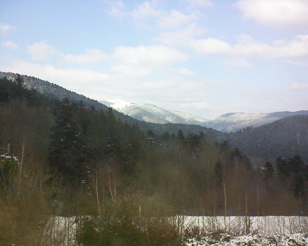 Le petit ballon vu depuis le Domaine Langmatt à Murbach le 26.02.2018 à 14:00 Le petit ballon (Alsace, Vosges) le 26.02.2018 à 14:00