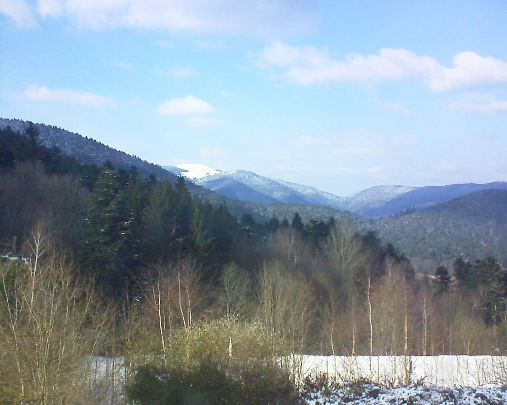 Le petit ballon vu depuis le Domaine Langmatt à Murbach le 26.02.2018 à 15:30 Le petit ballon (Alsace, Vosges) le 26.02.2018 à 15:30
