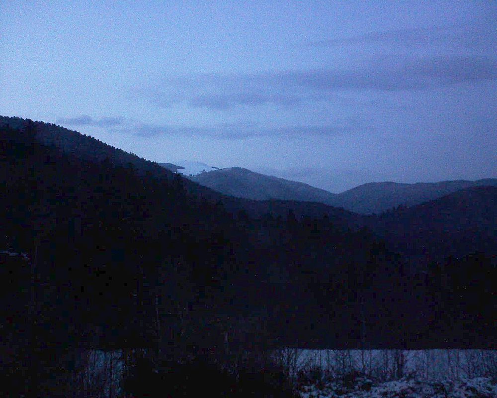 Le petit ballon vu depuis le Domaine Langmatt à Murbach le 26.02.2018 à 18:30 Le petit ballon (Alsace, Vosges) le 26.02.2018 à 18:30