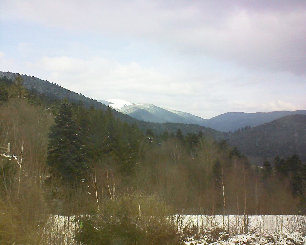Le petit ballon vu depuis le Domaine Langmatt à Murbach le 27.02.2018 à 12:00 Le petit ballon (Alsace, Vosges) le 27.02.2018 à 12:00