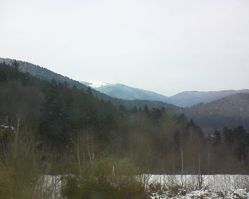Le petit ballon vu depuis le Domaine Langmatt à Murbach le 27.02.2018 à 16:45 Le petit ballon (Alsace, Vosges) le 27.02.2018 à 16:45