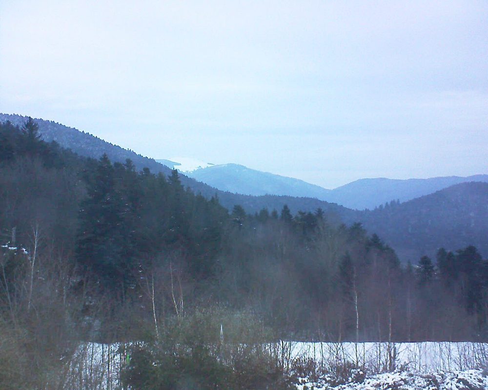 Le petit ballon vu depuis le Domaine Langmatt à Murbach le 28.02.2018 à 18:00 Le petit ballon (Alsace, Vosges) le 28.02.2018 à 18:00